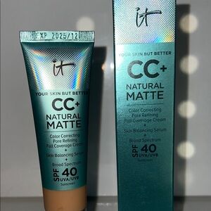 It Cosmetics CC+ cream neutral tan